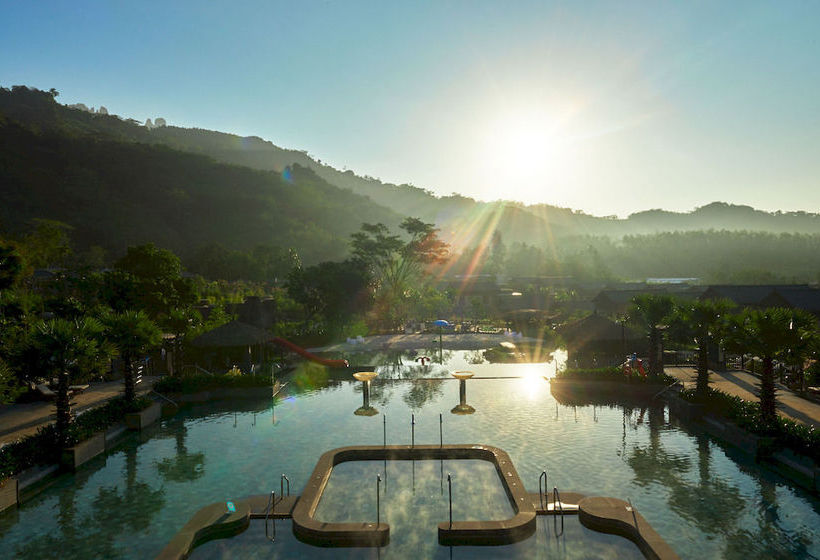 DoubleTree Resort by Hilton Hotel Hainan - Qixianling Hot Spring