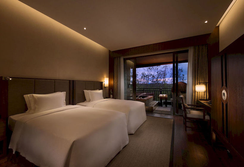 DoubleTree Resort by Hilton Hotel Hainan - Qixianling Hot Spring