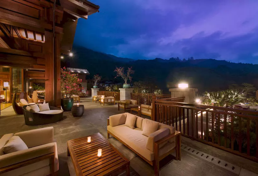 DoubleTree Resort by Hilton Hotel Hainan - Qixianling Hot Spring