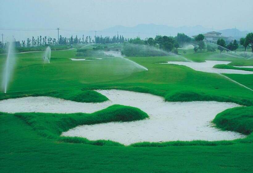 Otel Ningbo Delson Green World Golf Resort