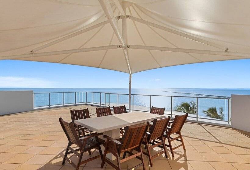 Oaks Hervey Bay Resort And Spa