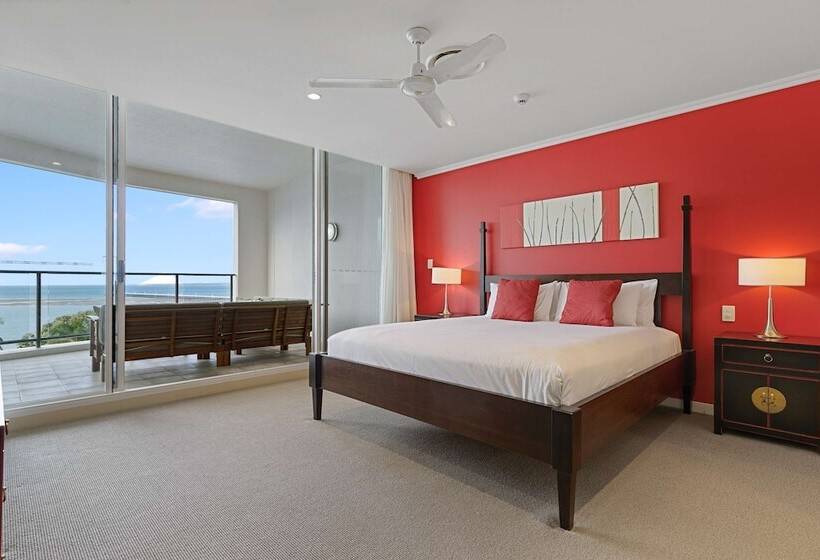 Oaks Hervey Bay Resort And Spa