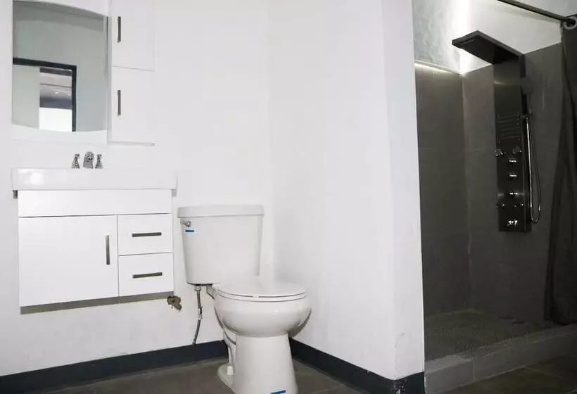 Mavs Boutique At Ponce