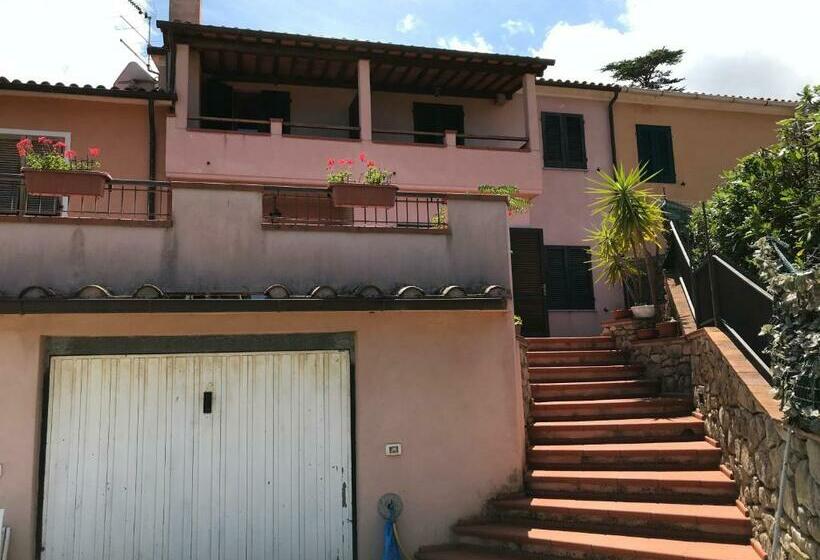 Villa Marciana Marina