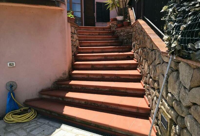 Villa Marciana Marina