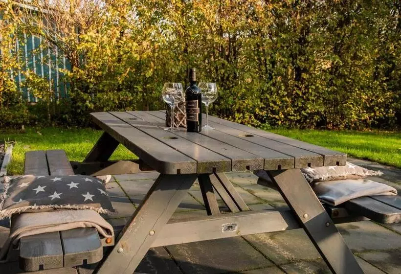 Bungalow Sunny, Lekker Uitwaaien Op Het Strand!