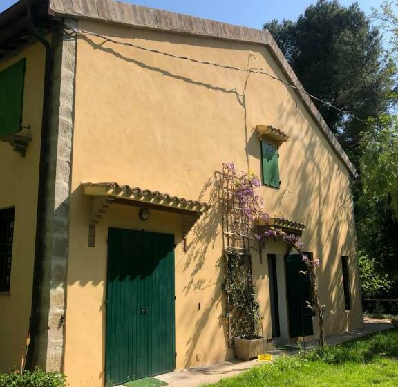 Casale Del Monte, Pesaro