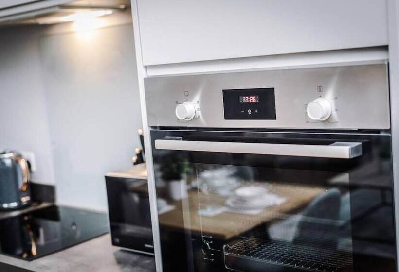 Host Apartments The Bank Apt