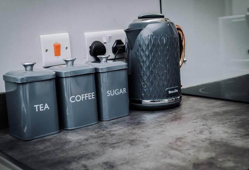 Host Apartments The Bank Apt