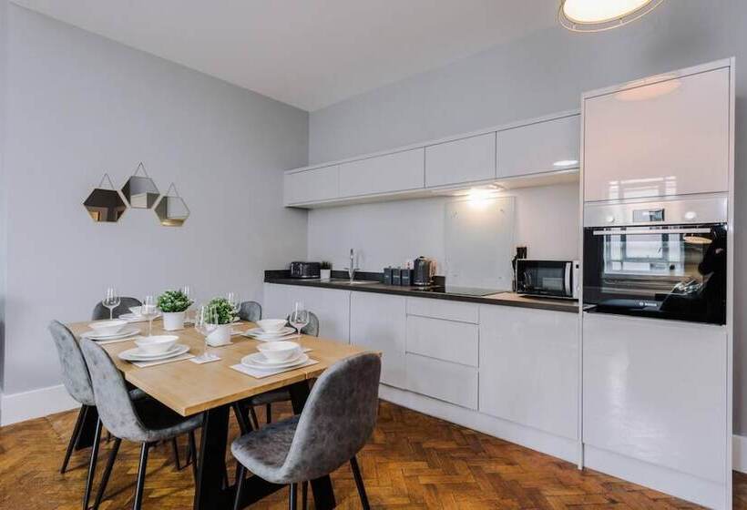 Host Apartments The Bank Apt