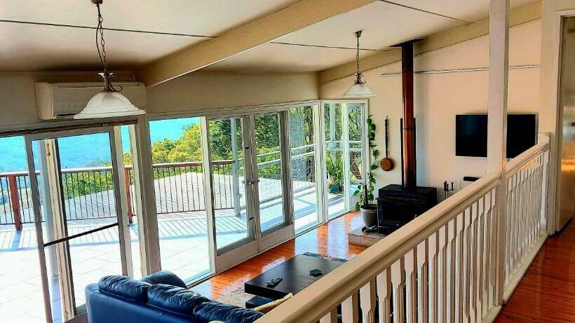 Potters Place Montville