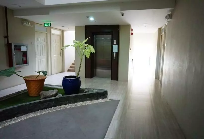 Cozy Condo Unit 5mins From Mactan Cebu Int L Airport With Netflix