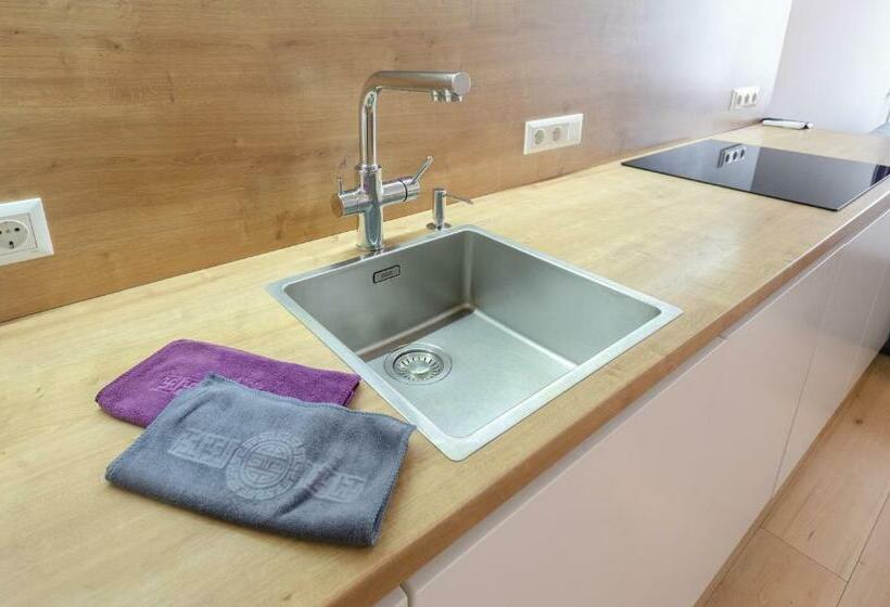 13129 Nivki Park Cozy Apartment