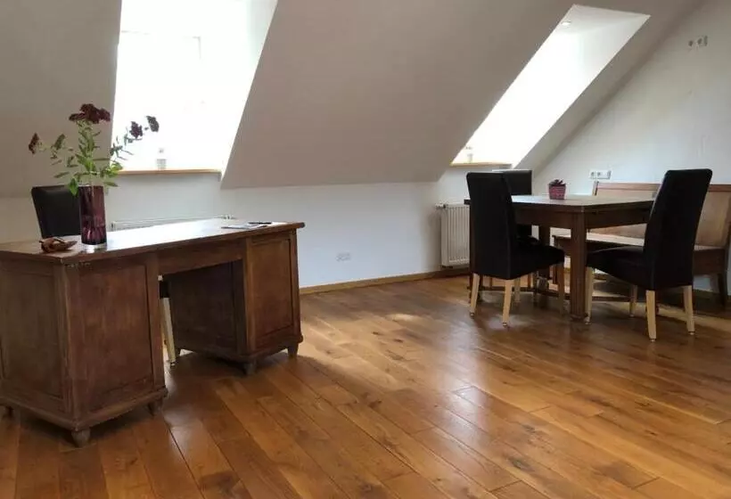 Ferienwohnung In Historischem Bauernhaus In Der Eifel