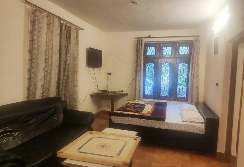 Holiday In Dalhousie