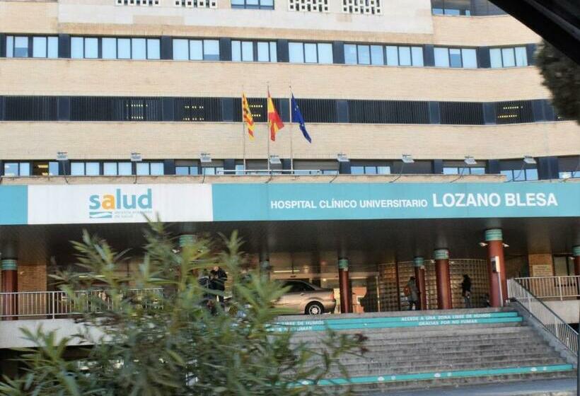 Piso Junto Universidad Y Hospital Clínico