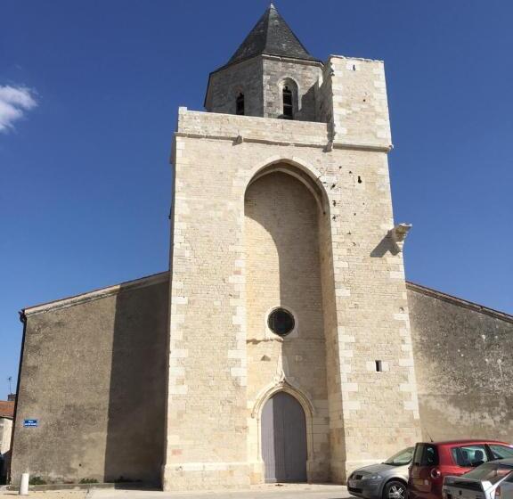 Studio 35m2 Dans Joli Village Proche Mer