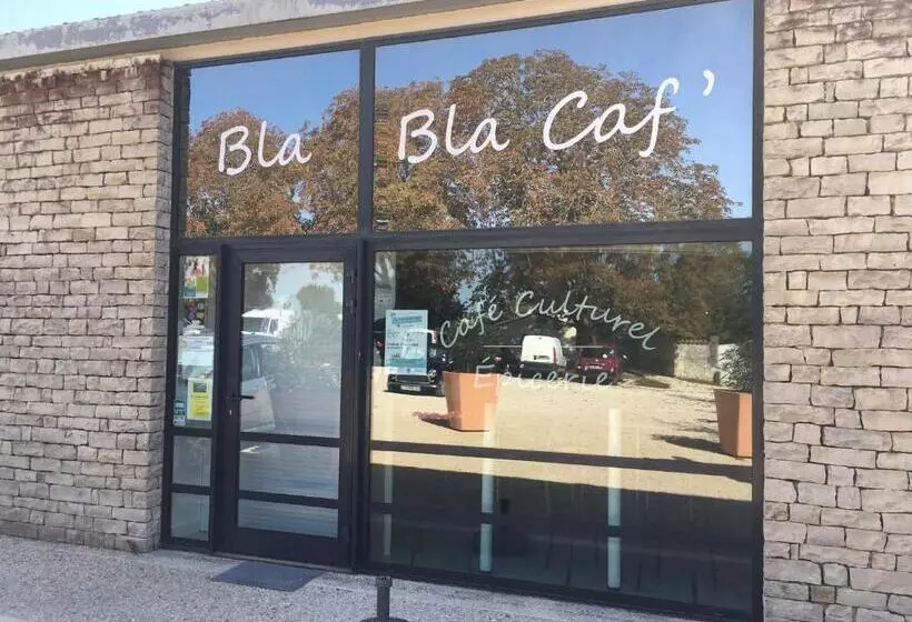 Studio 35m2 Dans Joli Village Proche Mer