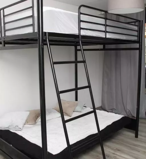 Studio 35m2 Dans Joli Village Proche Mer