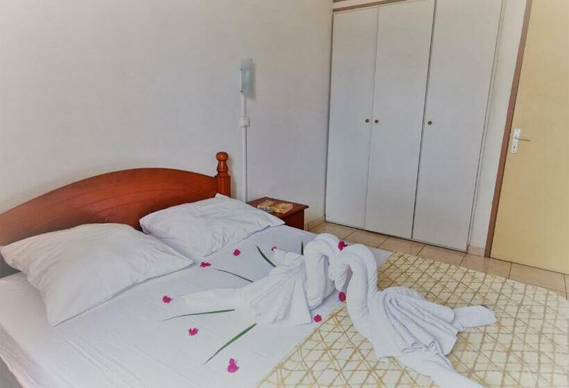 T2 Tagua   Sainte Anne Centre   Accès Plage à Pied