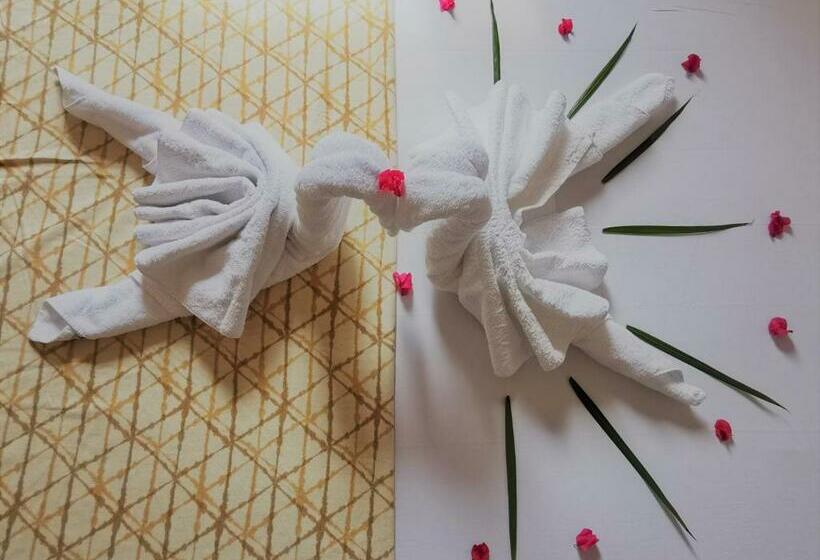 T2 Tagua   Sainte Anne Centre   Accès Plage à Pied