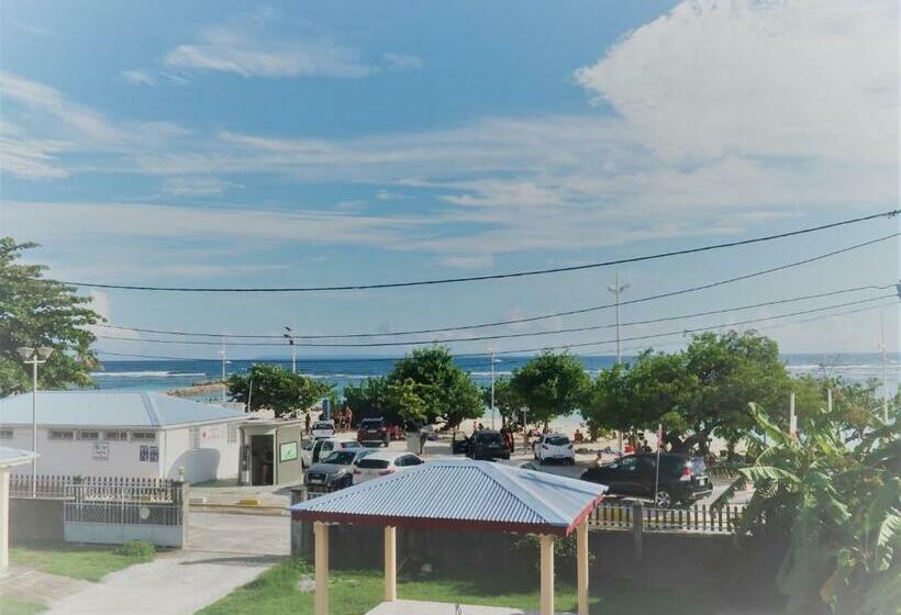 T2 Tagua   Sainte Anne Centre   Accès Plage à Pied