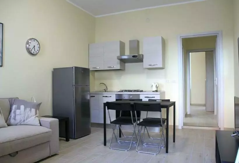 Along The Canal Smart Flat Naviglio   4 People