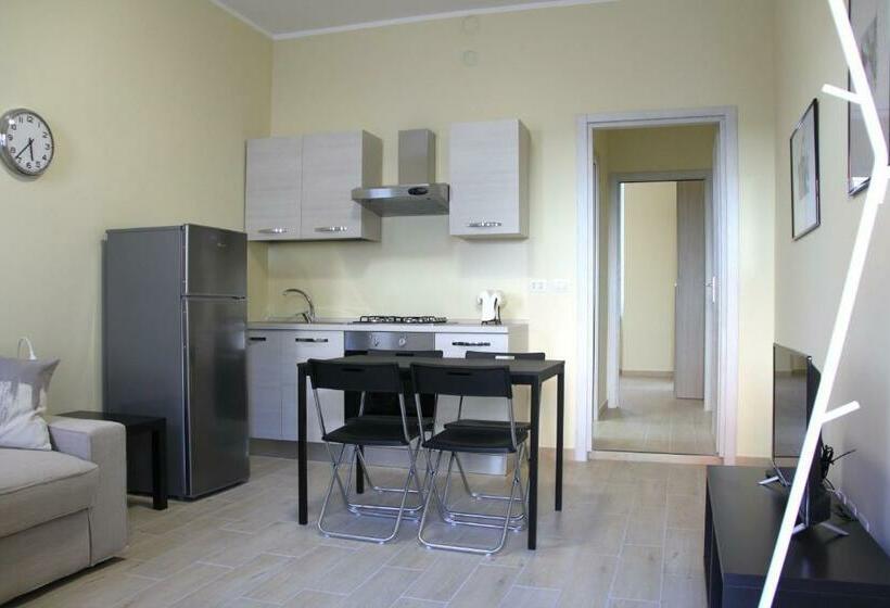 Along The Canal Smart Flat Naviglio   4 People