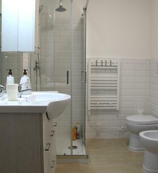 Along The Canal Smart Flat Naviglio   4 People