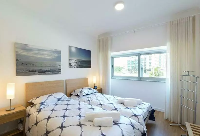 Lovely Flat With Charming Terrace By Host Wise