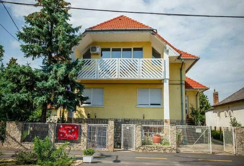 Teraszos Vendégház