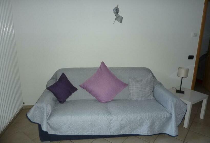 Apartment Azzurra Mit Terrasse Wenige Schritte Zum Strand Inkl Parkplatz