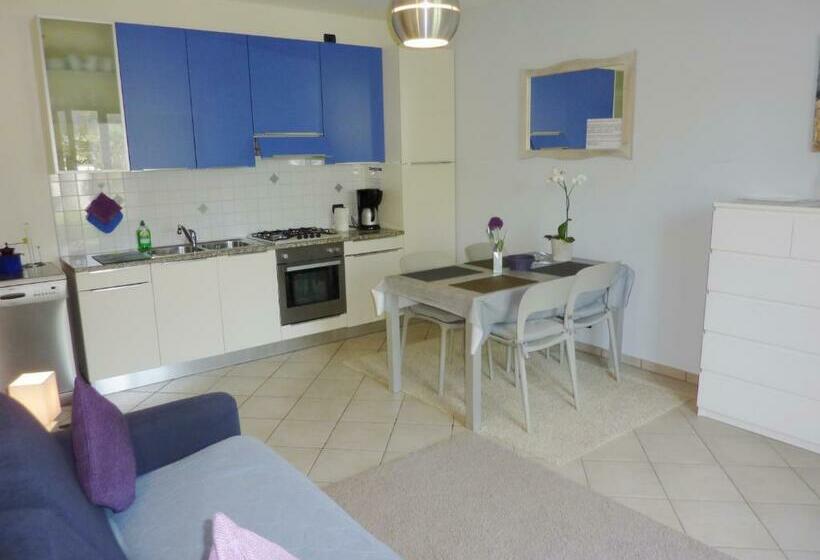 Apartment Azzurra Mit Terrasse Wenige Schritte Zum Strand Inkl Parkplatz