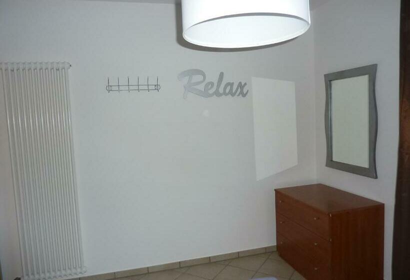 Apartment Azzurra Mit Terrasse Wenige Schritte Zum Strand Inkl Parkplatz