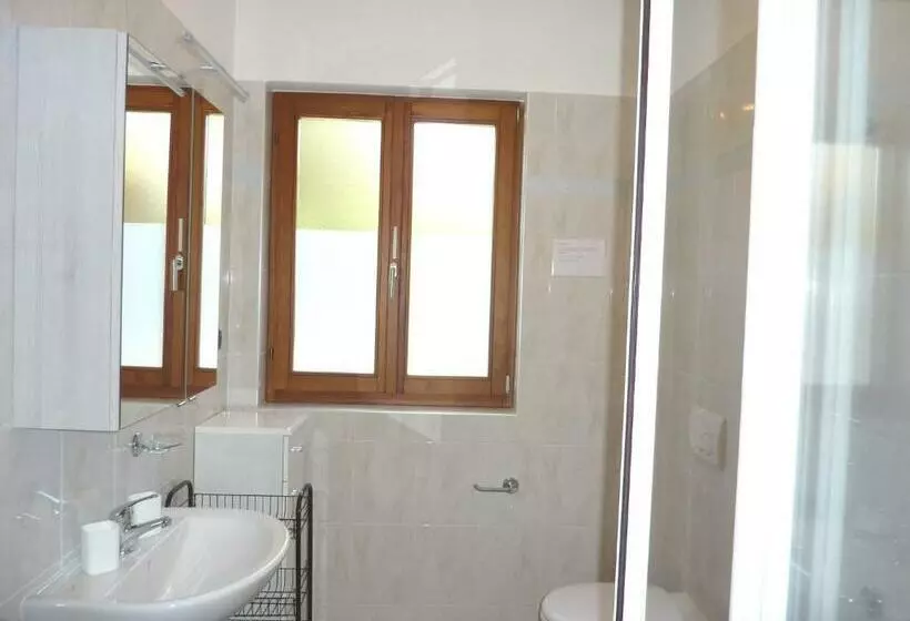 Apartment Azzurra Mit Terrasse Wenige Schritte Zum Strand Inkl Parkplatz