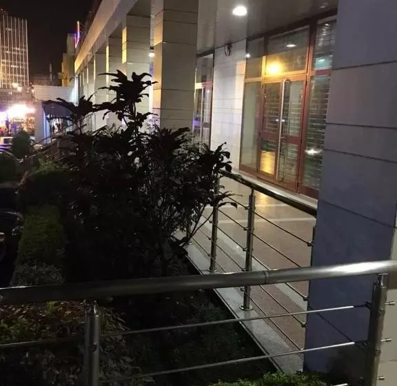 Djeug Appart Hôtel