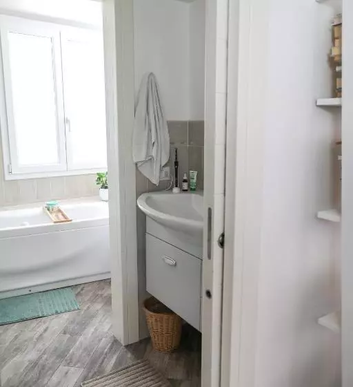 Modern Loft In The Heart Of Camaiore