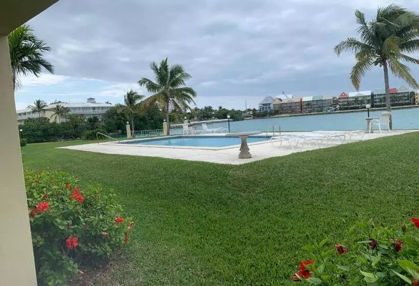 Obera Beach #104