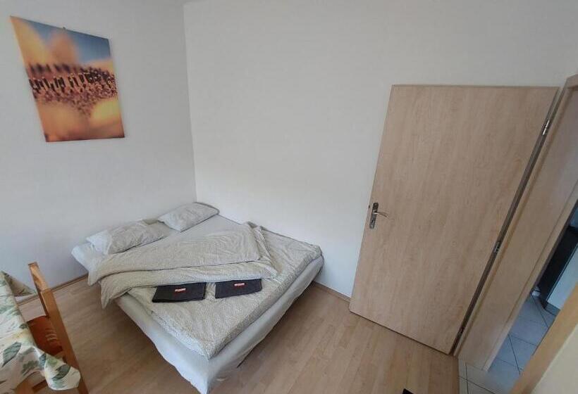 Apartmán V Centre Bratislavy