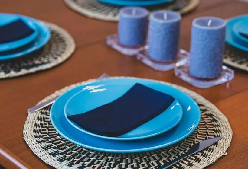 Carin Deluxe I