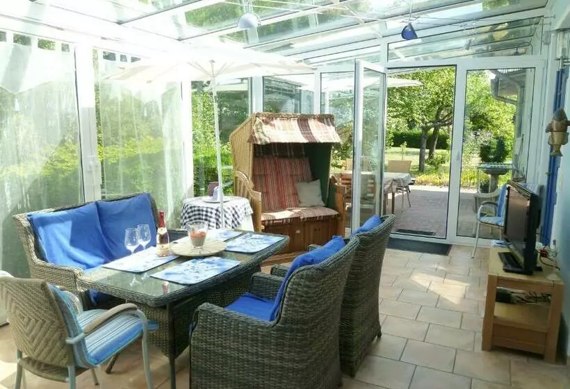 Villa Venezia Mit Wintergarten   300m Zum Strand