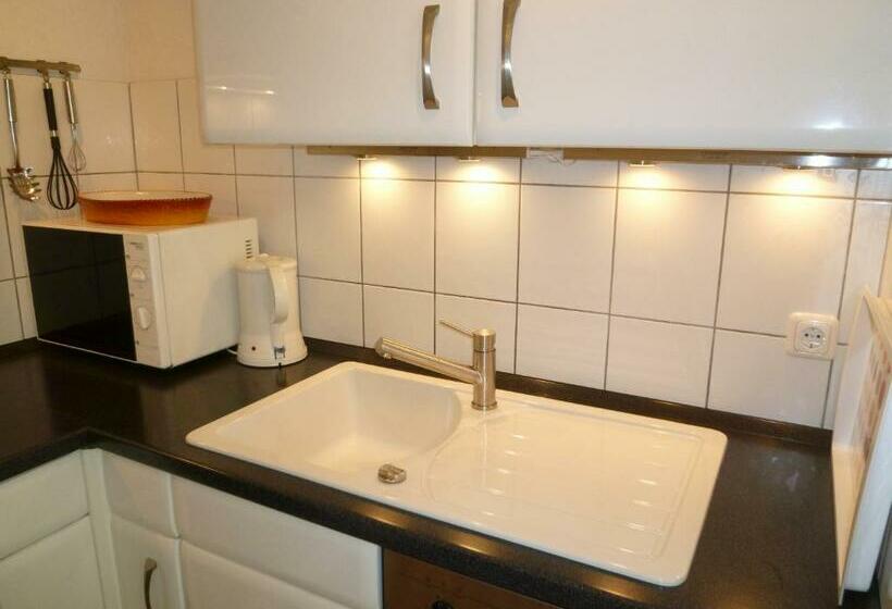 Villa Venezia Mit Wintergarten   300m Zum Strand