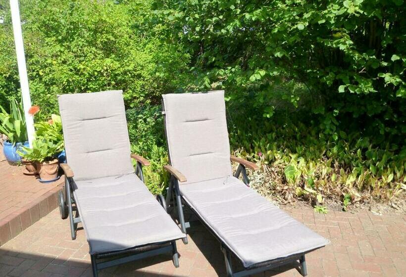 Villa Venezia Mit Wintergarten   300m Zum Strand