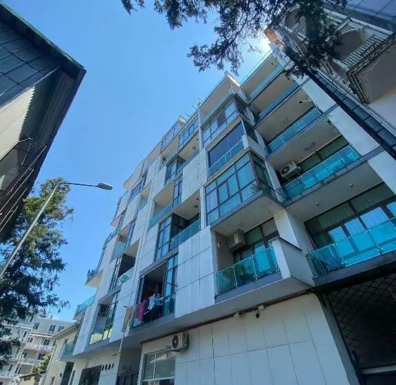 Apartment Next To The Old Boulevard