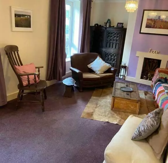 Great Rooms In An Uber Cool Flat! London Bridge