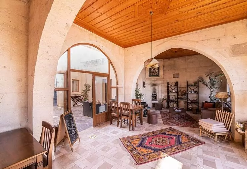 ホテル Alice In Cappadocia