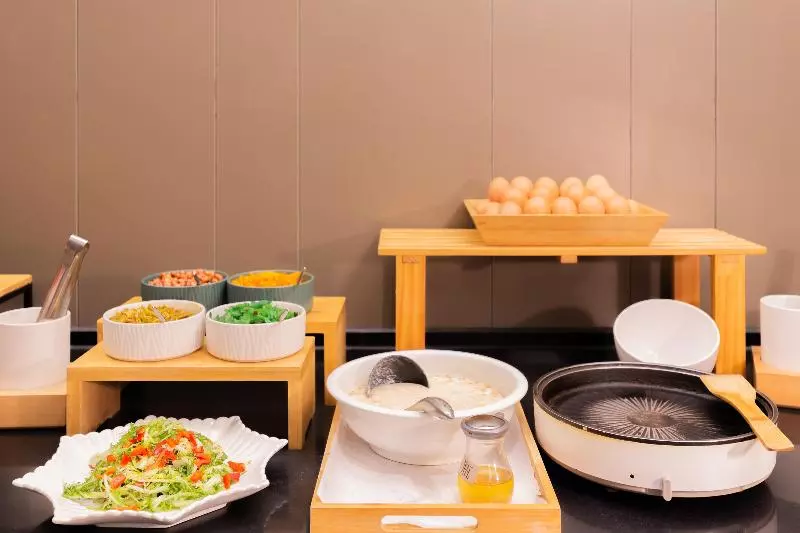 هتل Hanting Express Luoyang Wanda
