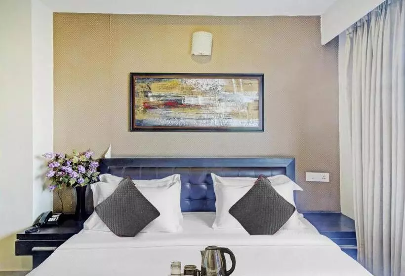 ホテル Collection O Cititel Mehdipatnam