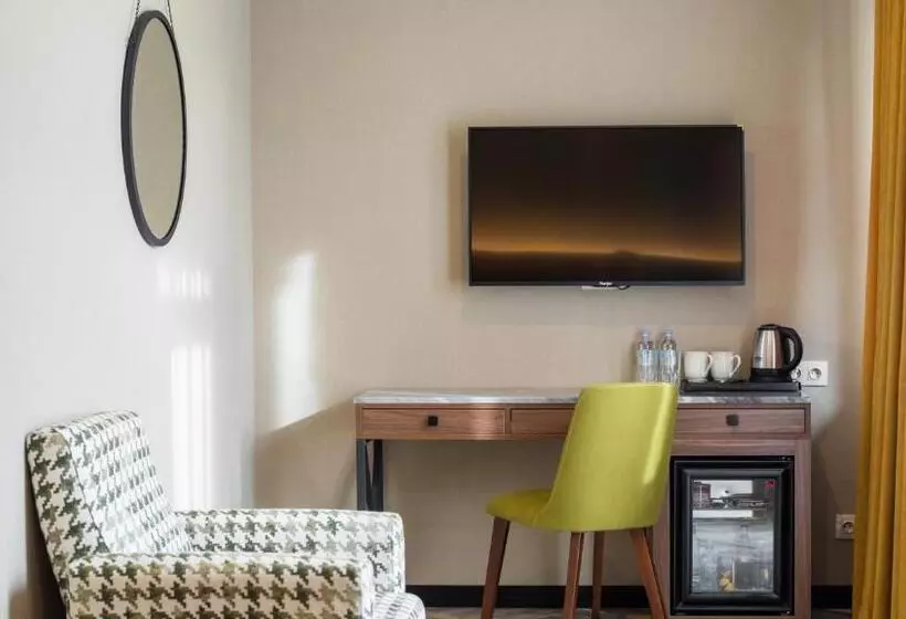 هتل Komorebi Bakuriani Resort