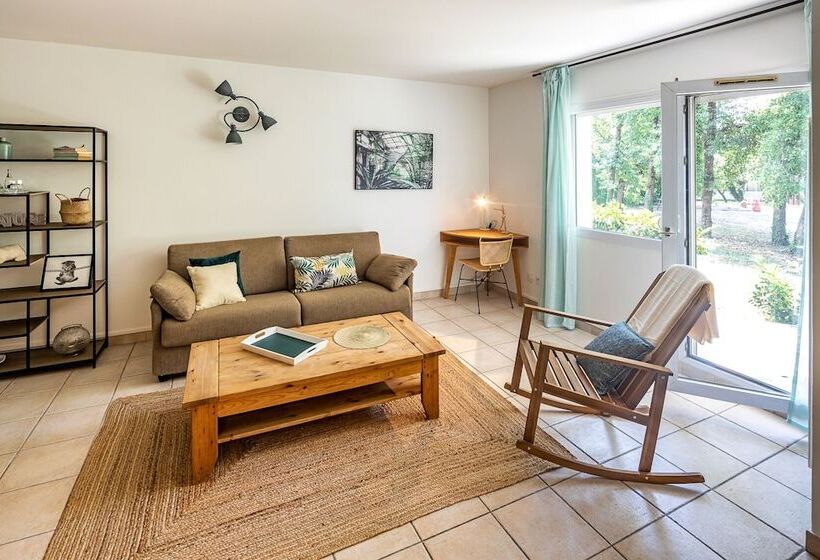 Appart Hotel Tempologis Meylan